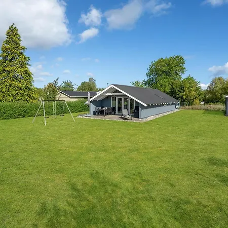 Awesome Home In Sydals With Wifi Tatil Evi Nedre Lysabild
